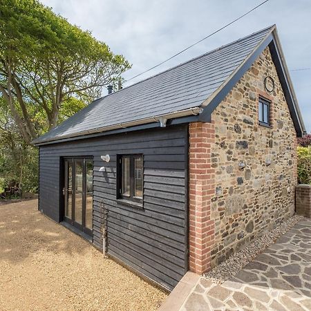 Badgers Sett Brook Villa Brook  ภายนอก รูปภาพ